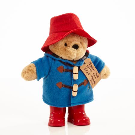 Klassischer Paddington mit Stiefeln